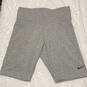 New nike biker shorts. Never worn